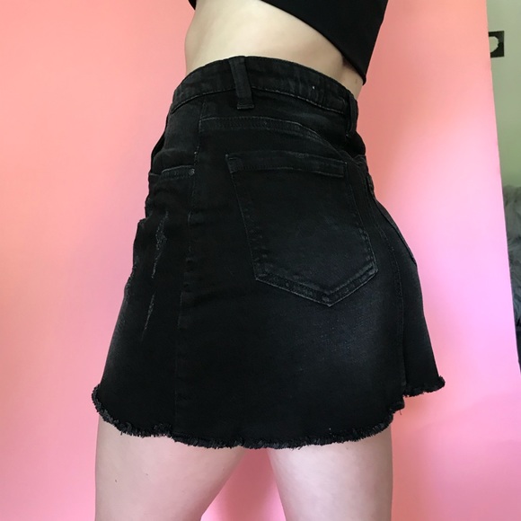 Jean Skirt - Picture 2 of 3